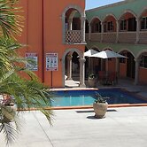 Cactus Inn Los Cabos