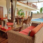 Amalia Apartments