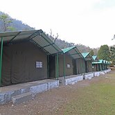 OYO 29047 Yoyo Moonlight