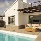 Playa Blanca Beach Mate