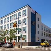 GLō Best Western Brooklyn NYC