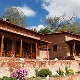 Paliokastro Guesthouse