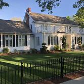 Greenview Manor Luxury Bed & Breakfast