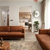 Kanopian Penthouse Hotel