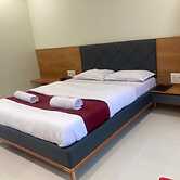 Lotus The Lake view Resort