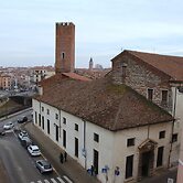 Ca' Lou al Teatro