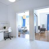 Palaio Faliro, Bright and Spacious Apartment