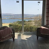 Coastal Cottage in Colbost - Perfect for Two