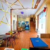 Hotel Apex International