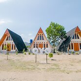 OYO 921 Hotel Ratu Pantai