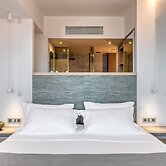 Las Hotel & Spa