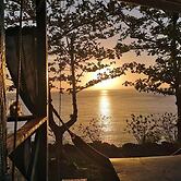 Stonedge Safari Hotel
