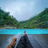 Haut Monde Hill Stream Resort and Spa