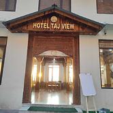 Hotel Taj View