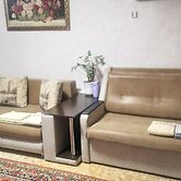 V gostyakh u Baby Poli