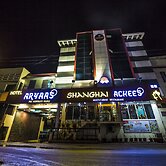 Hotel Aryaas