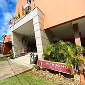 Altadomo Hotel