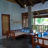 Sinag Hostel - Adults Only