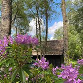 Burnbank Lodges