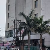 Hotel palm luxury inn