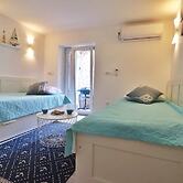 House Stone House Mia Casa