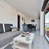 Apartments Ester