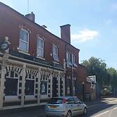 Shanahans B&B with Sports Bar