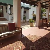 Thandile Country Lodge