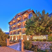 Carruba Boutique Hotel