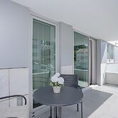 Liiiving in Porto - Balcony Dragão View