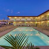 Panoramic Motel & Apartments