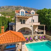 Hedera Estate, Villa Hedera X