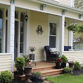 Maplehurst Manor B&B