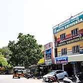 SPOT ON 36583 Hotel Srinivasa Residency