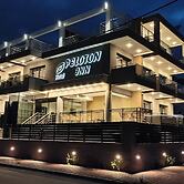 Peloton Inn