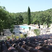 Hameau Fleur de Pierres B&B