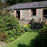 Cwm Irfon Lodge Cottages