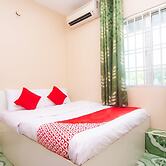 OYO 1224 Hotel Hajah Rohayah