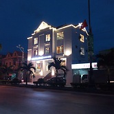 Châu Anh Luxury Hotel