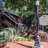 McKinley Edwards Inn