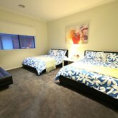 Luxury 9 BRM House in Melbourne