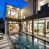 Wyndham Grand KN Paradise Cam Ranh