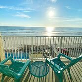 Pirates Cove Resort Studios