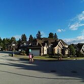 Sunny Island by White Rock B&B