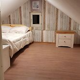 United - Hostel