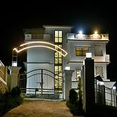 Charekh Food & Forest Resort