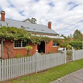 Rose Cottage - Historic Luxury