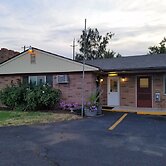 Out West Motel