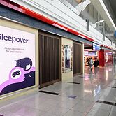 Sleepover Terminal 3, Concourse A – formerly sleep ‘n fly