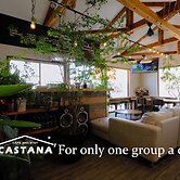 cafe & stay CASTANA